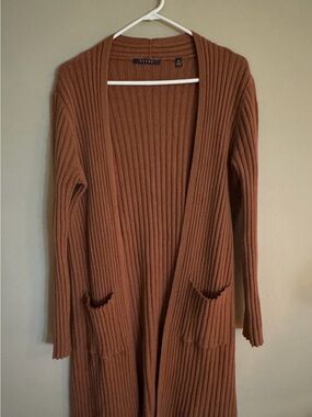 Cyrus Ribbed Open-Front Long Cardigan in Burnt Orange